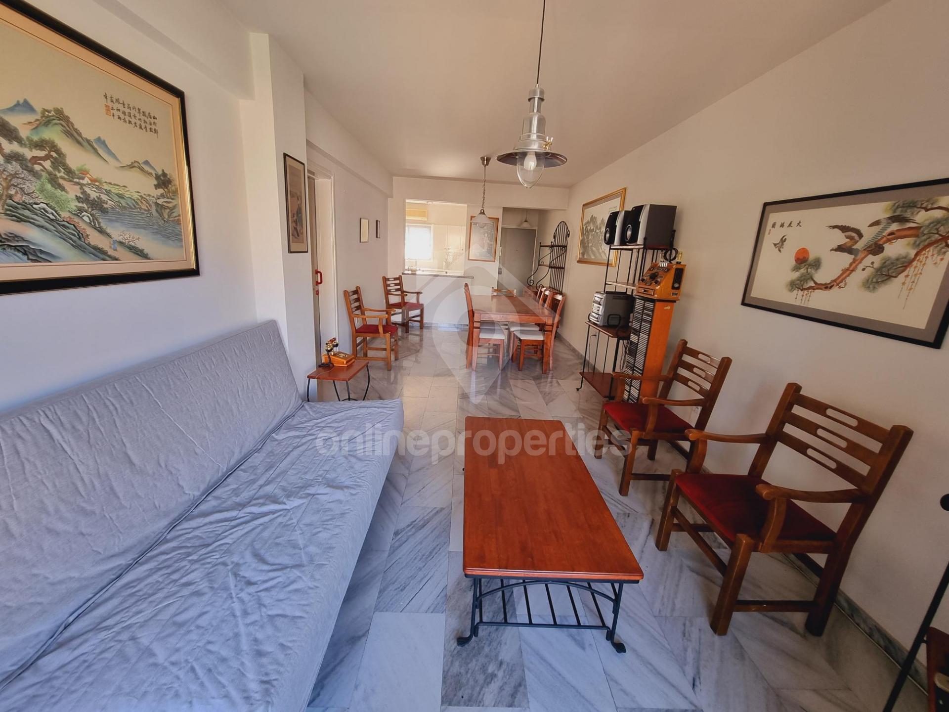 Three Bedroom Apartment off Kalipoleos street,near the city center