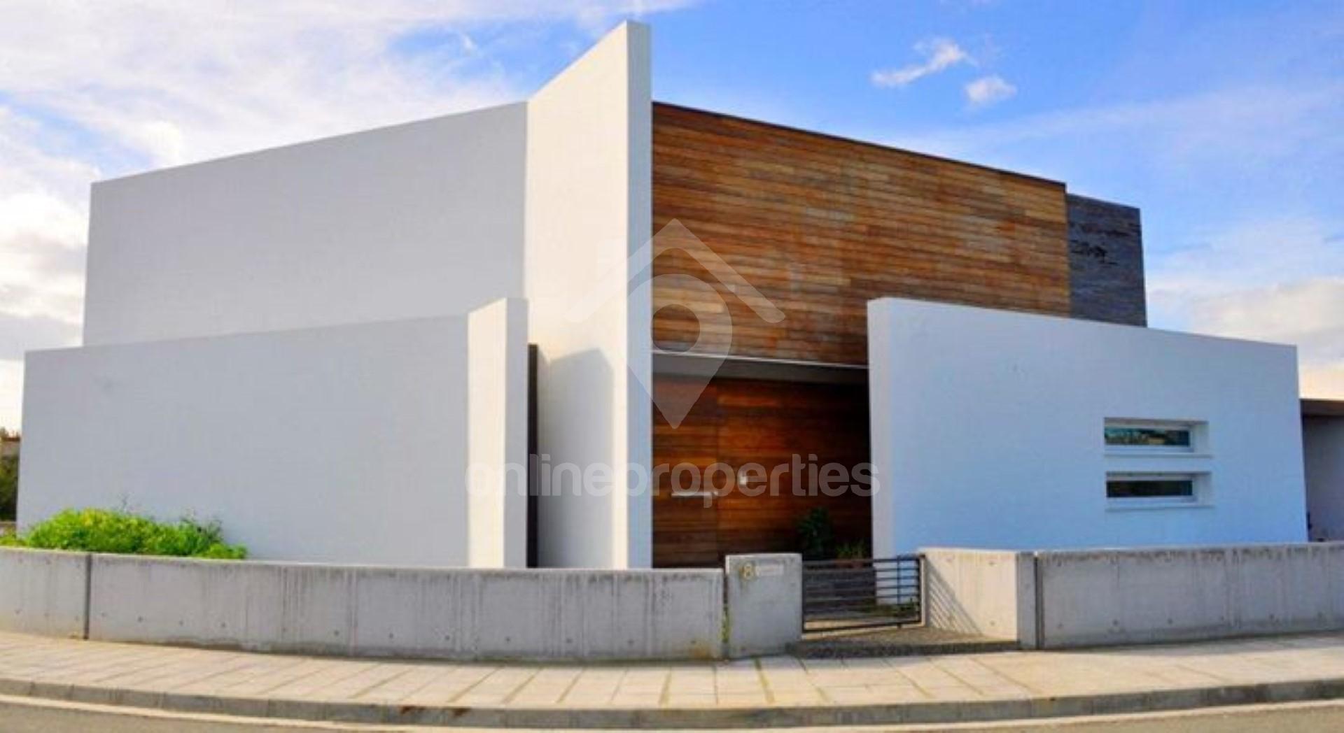 Luxurious Modern House for rent in Lakatamia