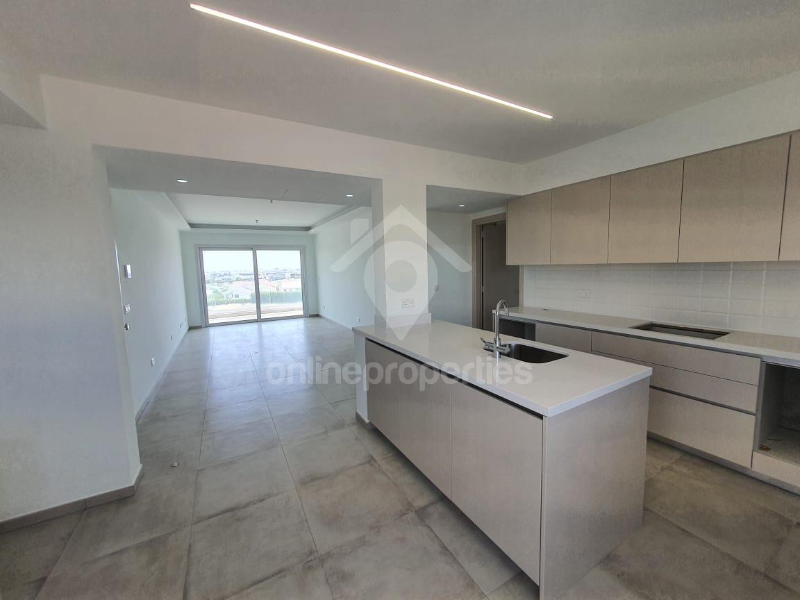 Brand New Whole floor 3 bed for rent