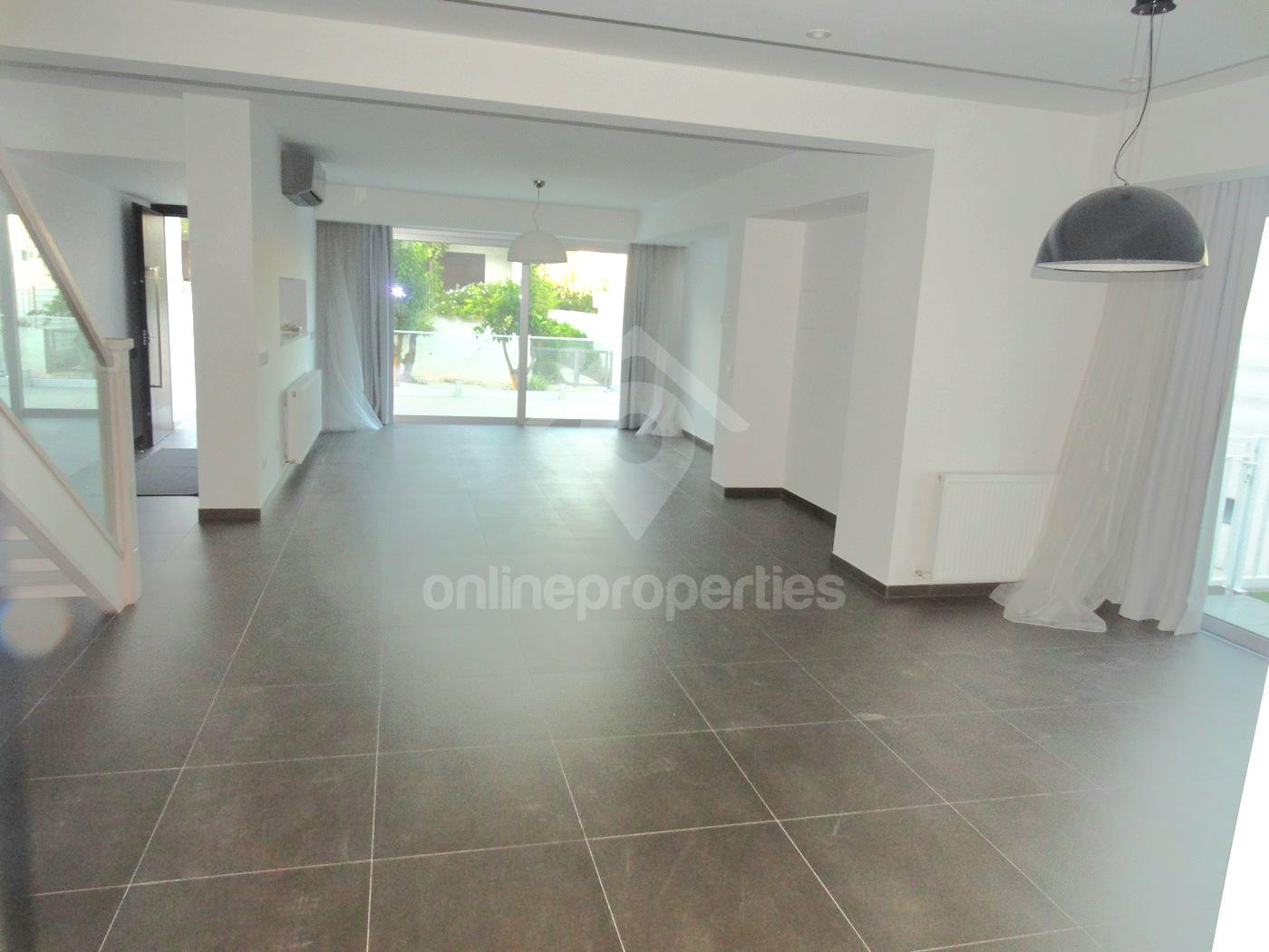 Modern Semi-Detached House near University of Nicosia