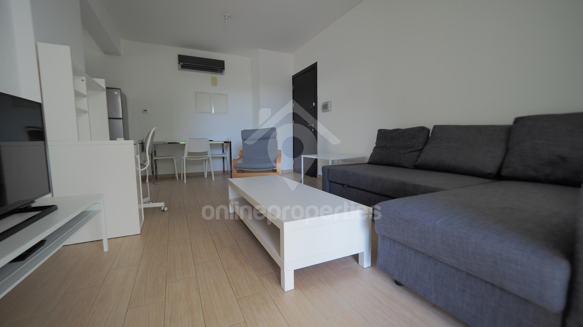 Apartment with a small garden