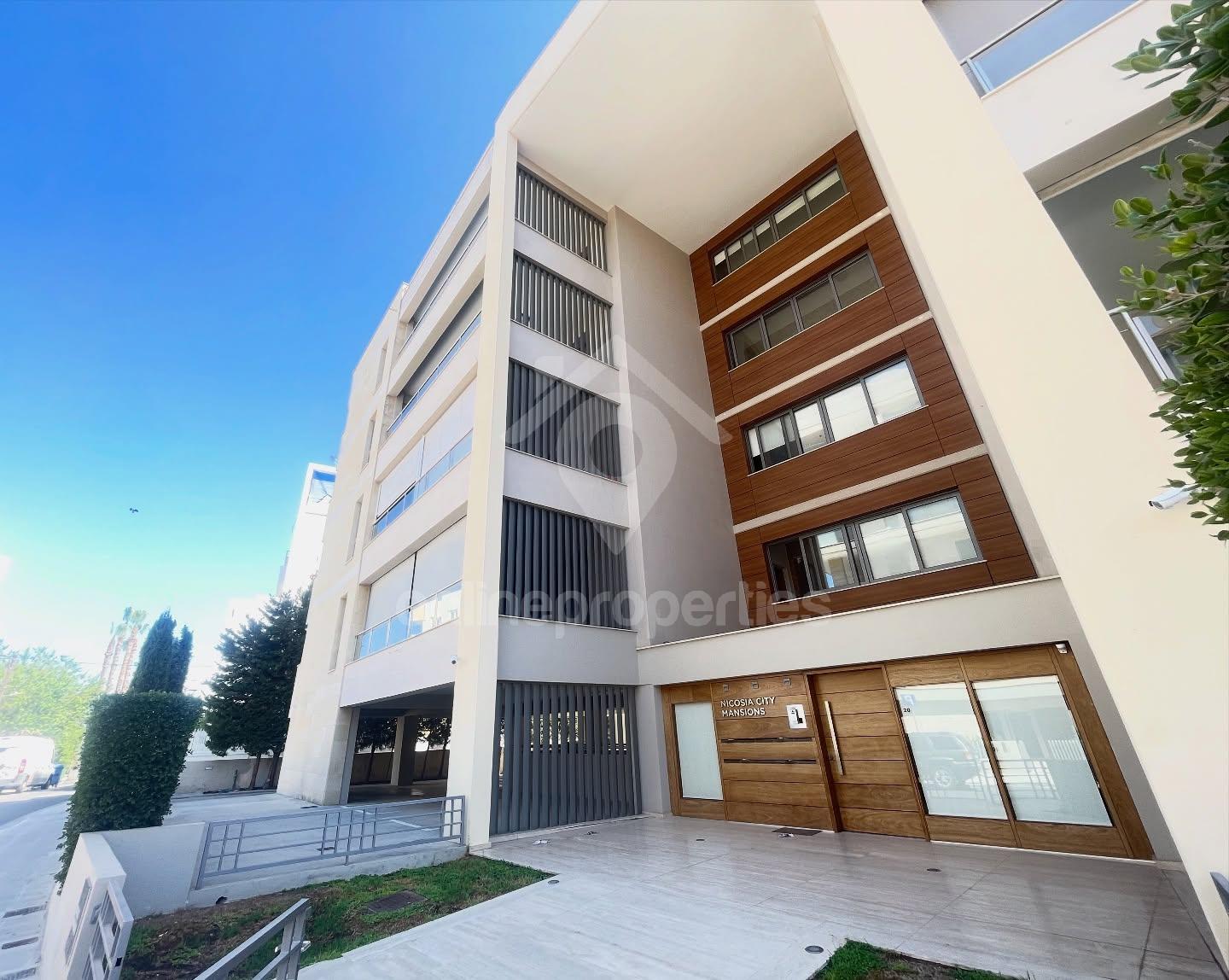Luxury 3-Bedroom Apartment for Rent – Prime Location near Landmark Hotel, Makarios Avenue