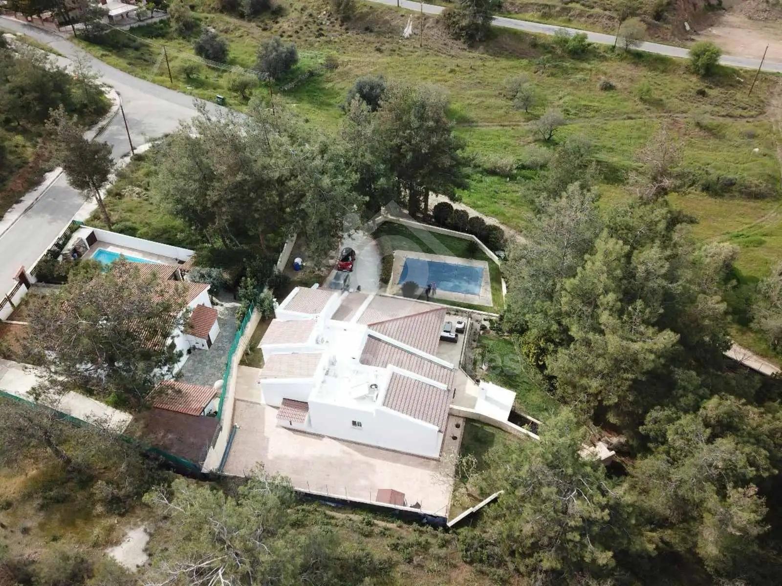  4-bedroom detached house