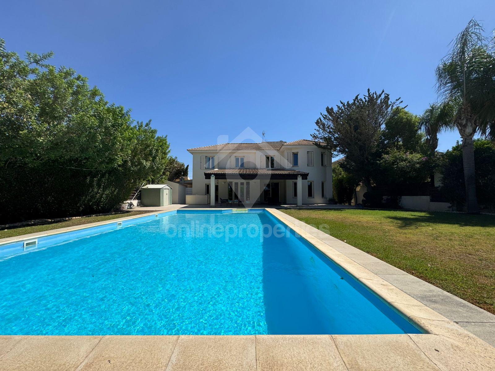 Luxury Detached House in Strovolos with Private Pool & Garden