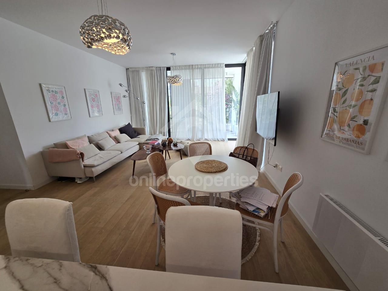 Modern 2-bedrooms apartment for rent in Engomi walking distance from Mall