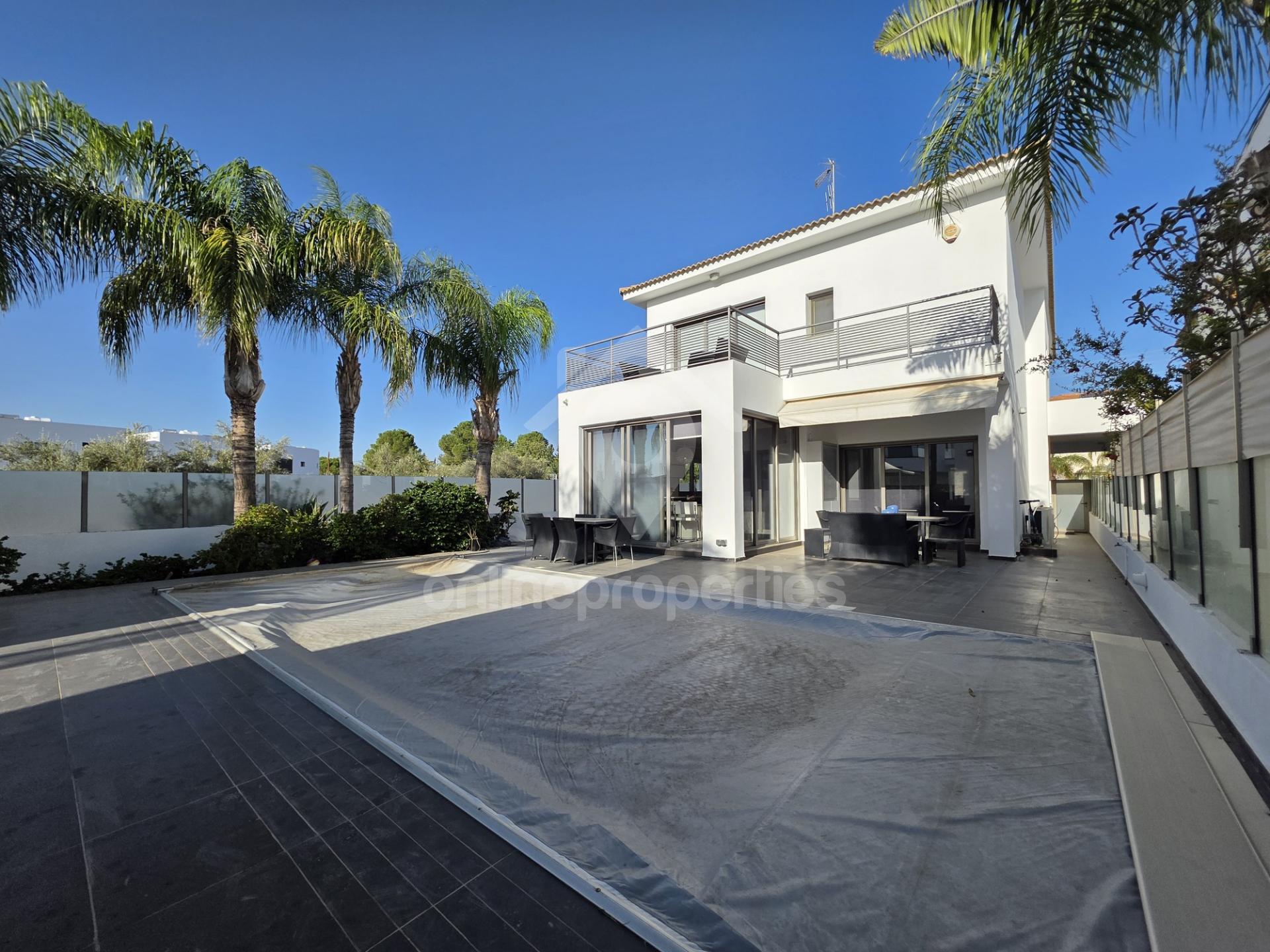 Modern 3-Bedroom Home with Pool & Attic