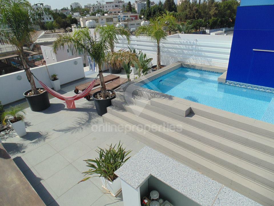 Featured Modern 2bed with its own swimming pool