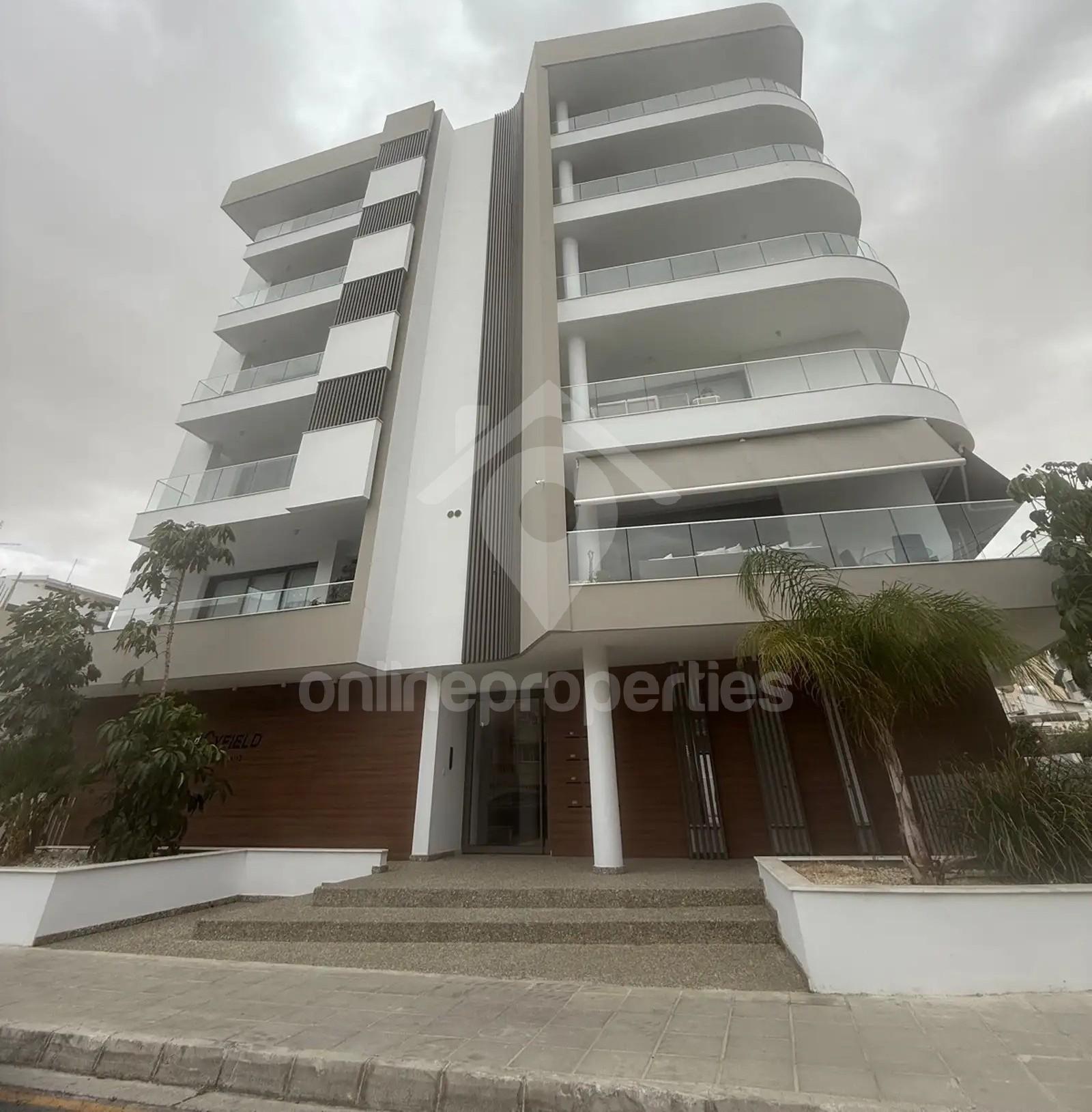 Luxurious 3-Bedroom Penthouse for Rent in Nicosia! Stunning Views, Modern Comfort, and Luxury Await
