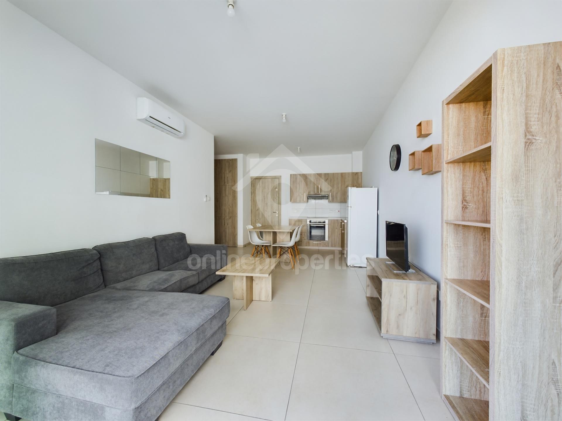 Stylish one bedroom flat. fully furnished, close to UNIC