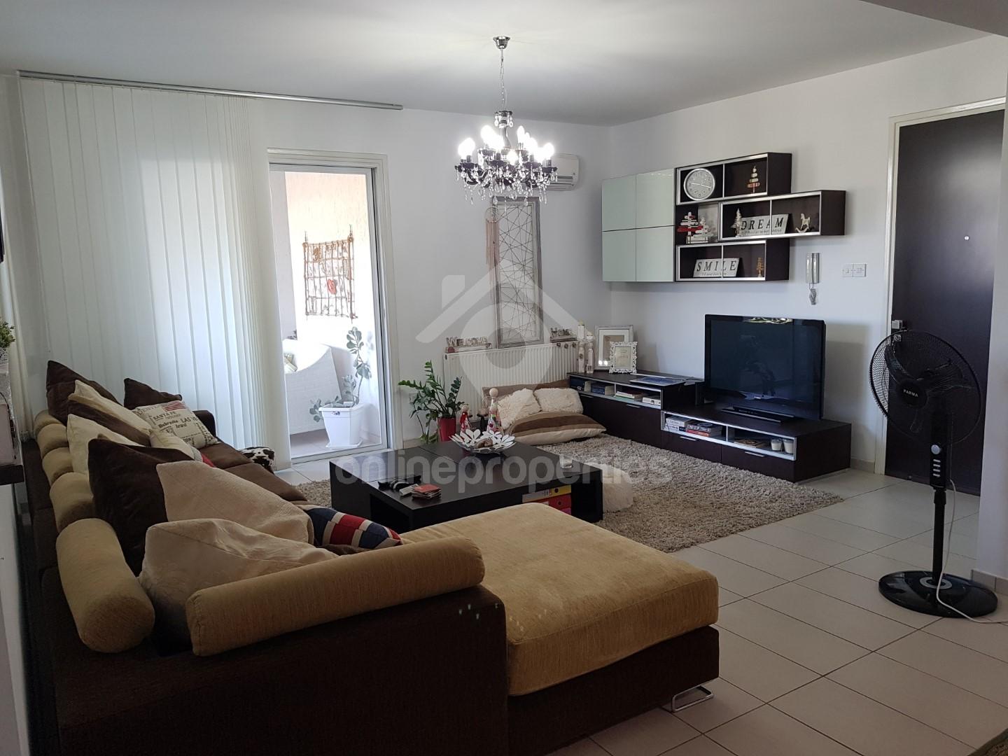 Exceptional three bedroom flat in Aglantzia