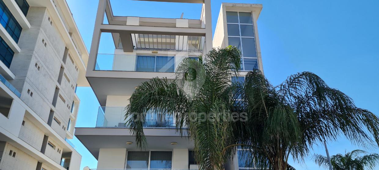 4bedroom penthouse apartment in Engomi/Makedonitissa