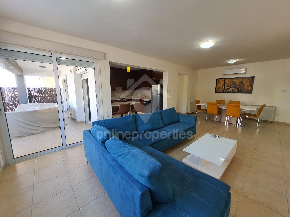 Beautifully furnished 3bedroom flat 