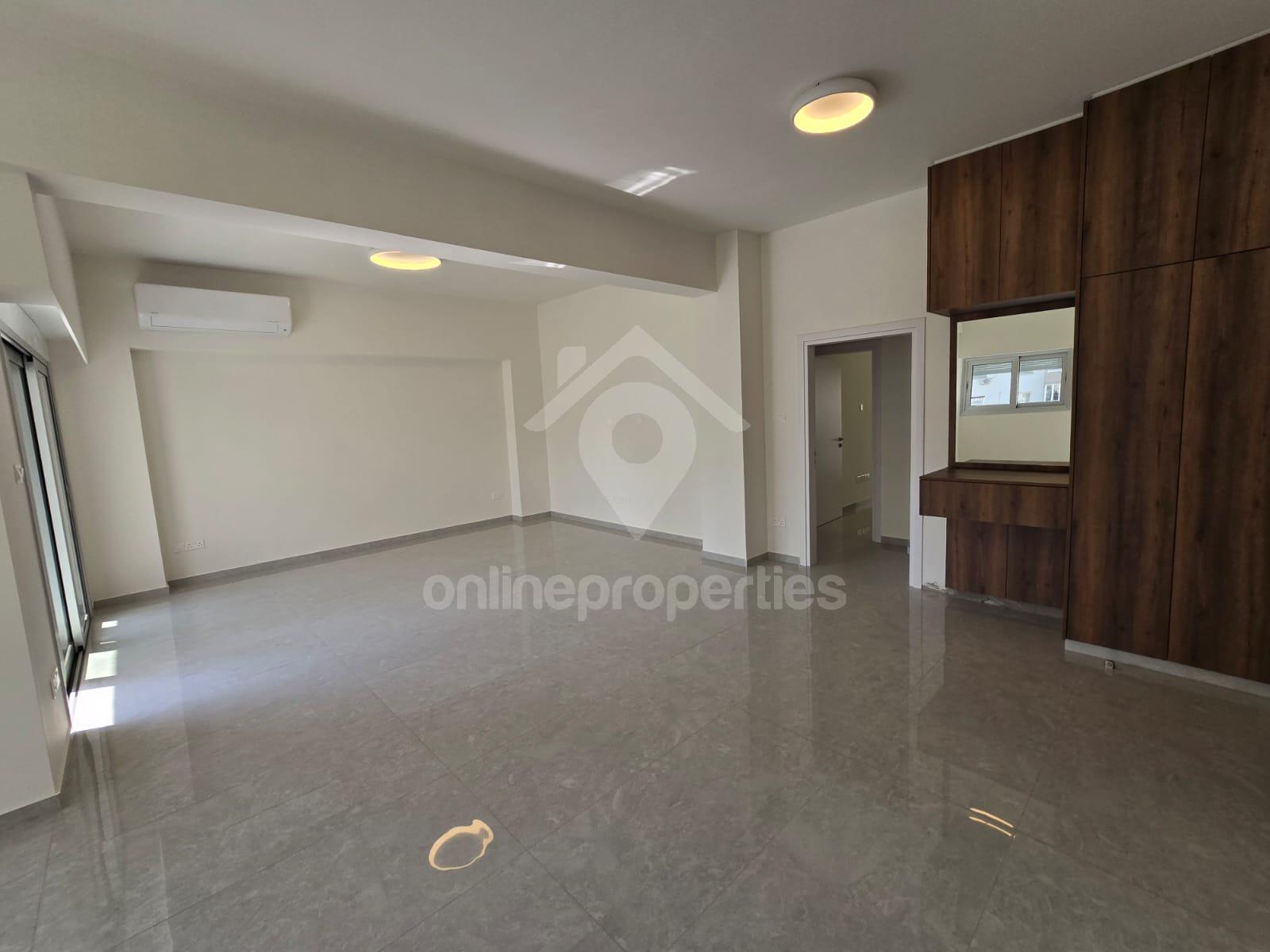 3-Bedroom Apartment in the Heart of the City Center